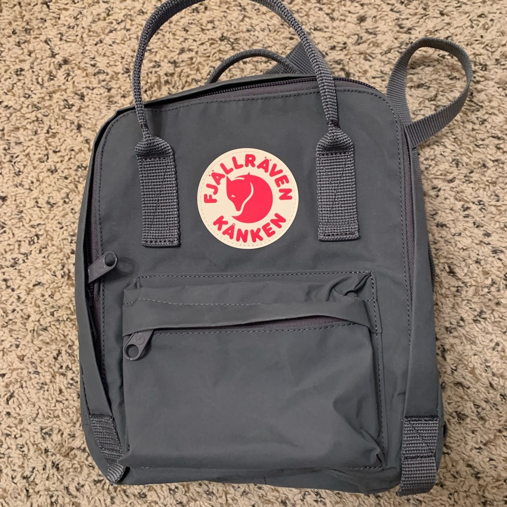 Fjallraven Kanken Mini Backpack
